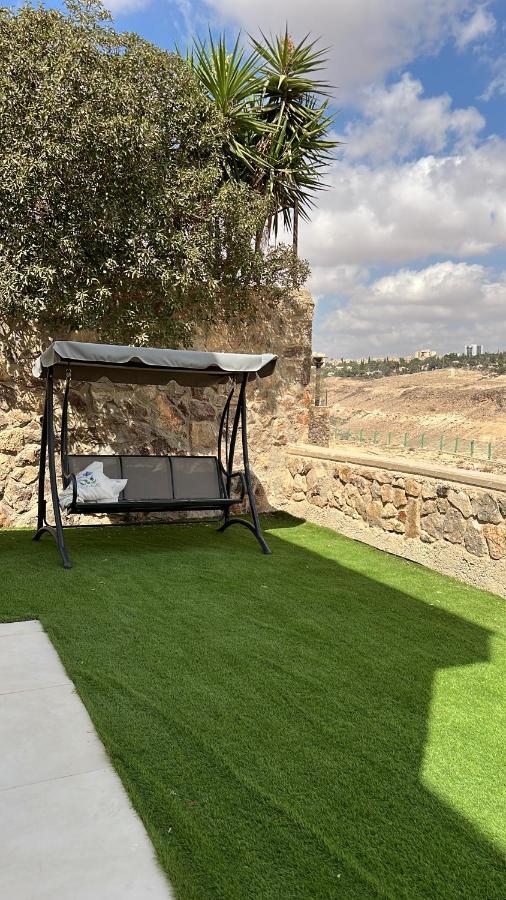 לב במדבר - הצימר של רחלי Arad Exterior photo